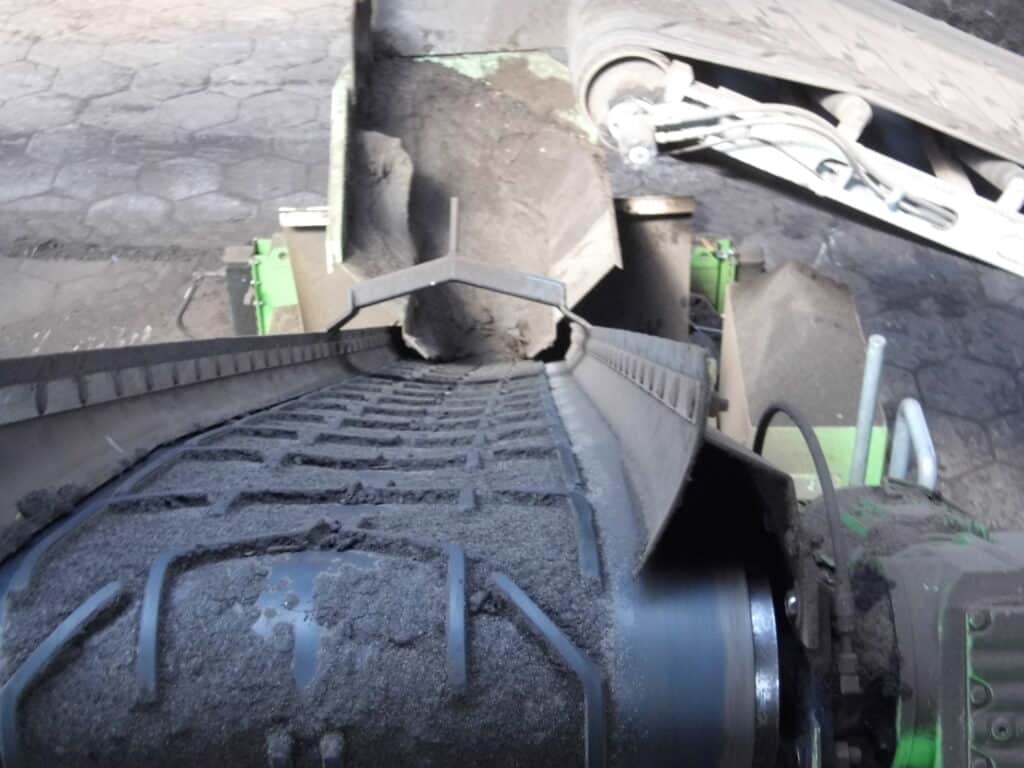 Profilierte Steilfördergurte GUMMI STRICKER